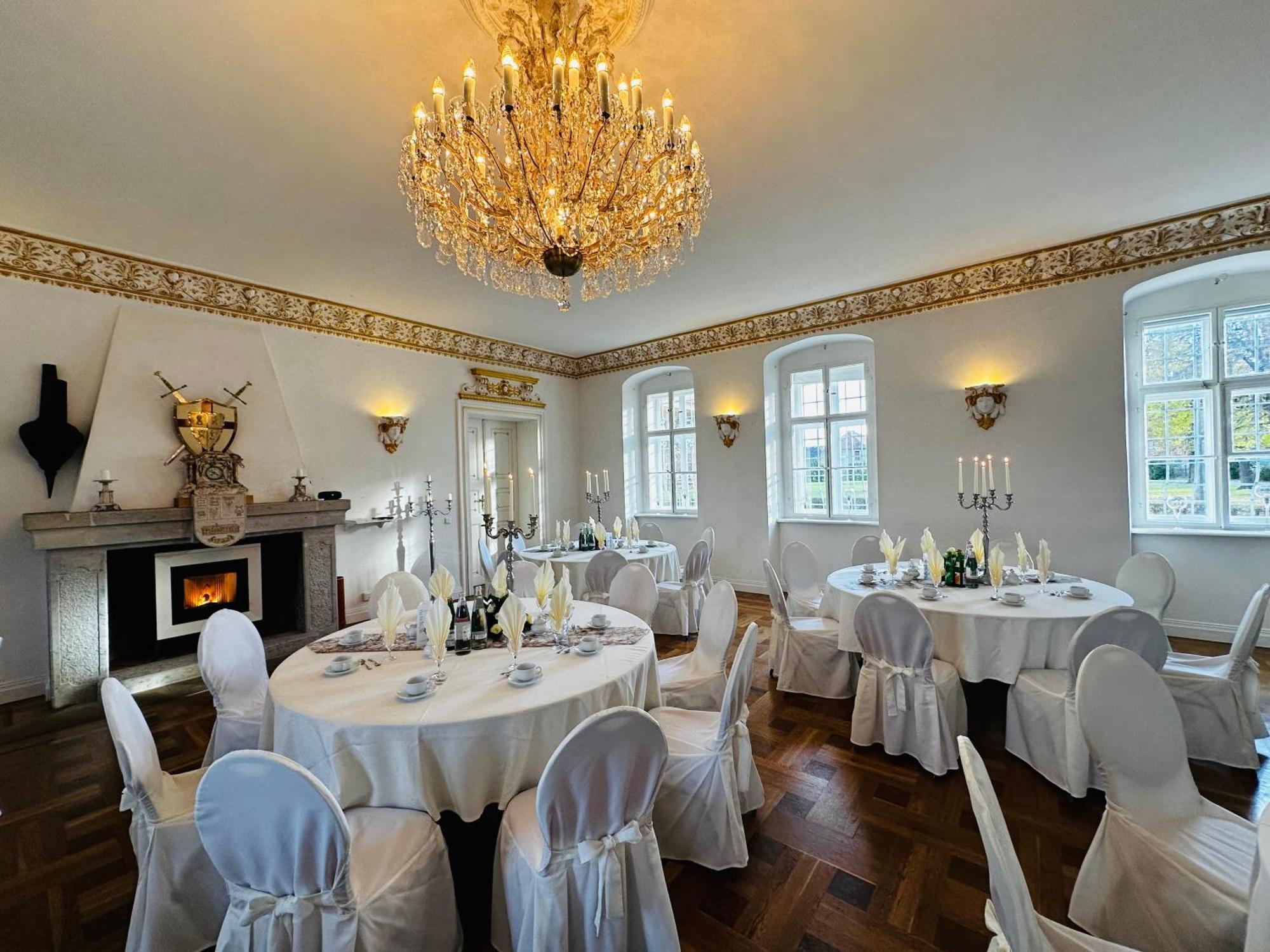 Hotel Garni Schloss Grochwitz Herzberg  Εξωτερικό φωτογραφία